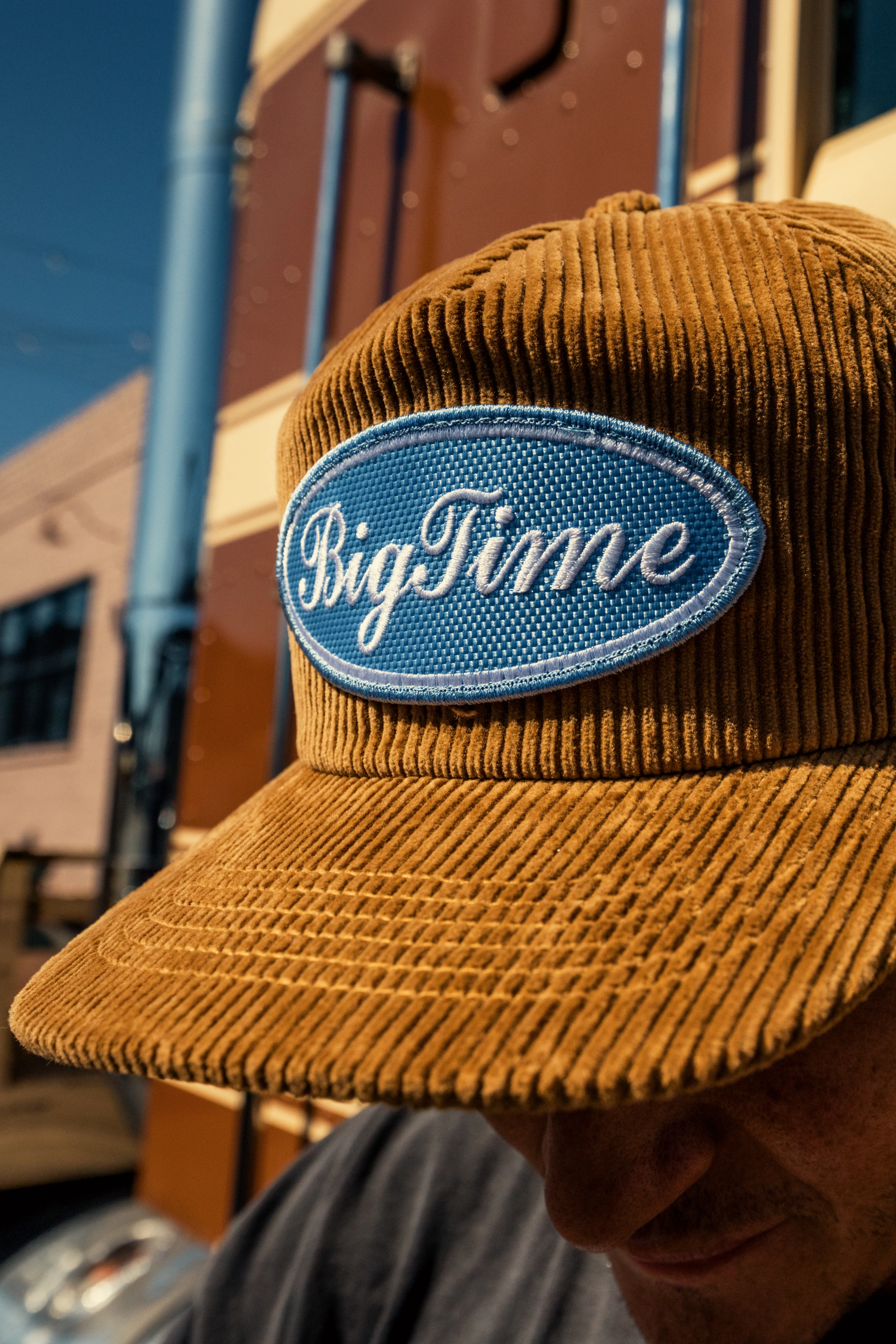 SCRIPT LOGO CORDUROY HAT - Image 2